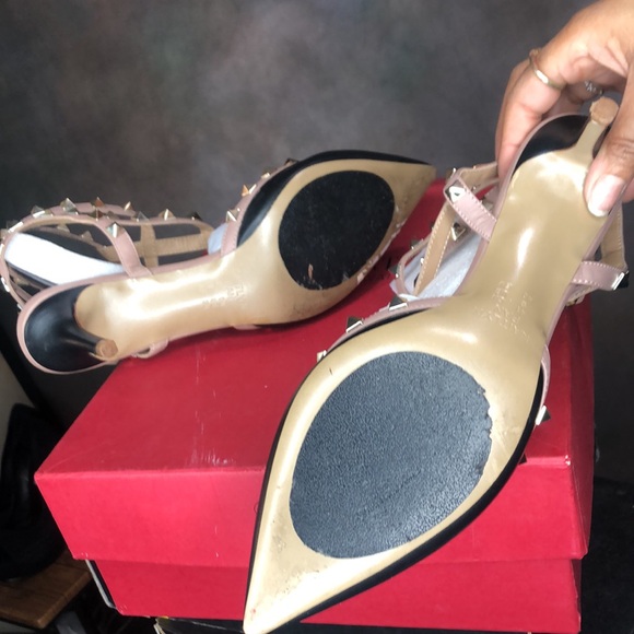 Black Kaitlyn Pan studded kitten Heels w/ box 9 - Picture 4 of 7